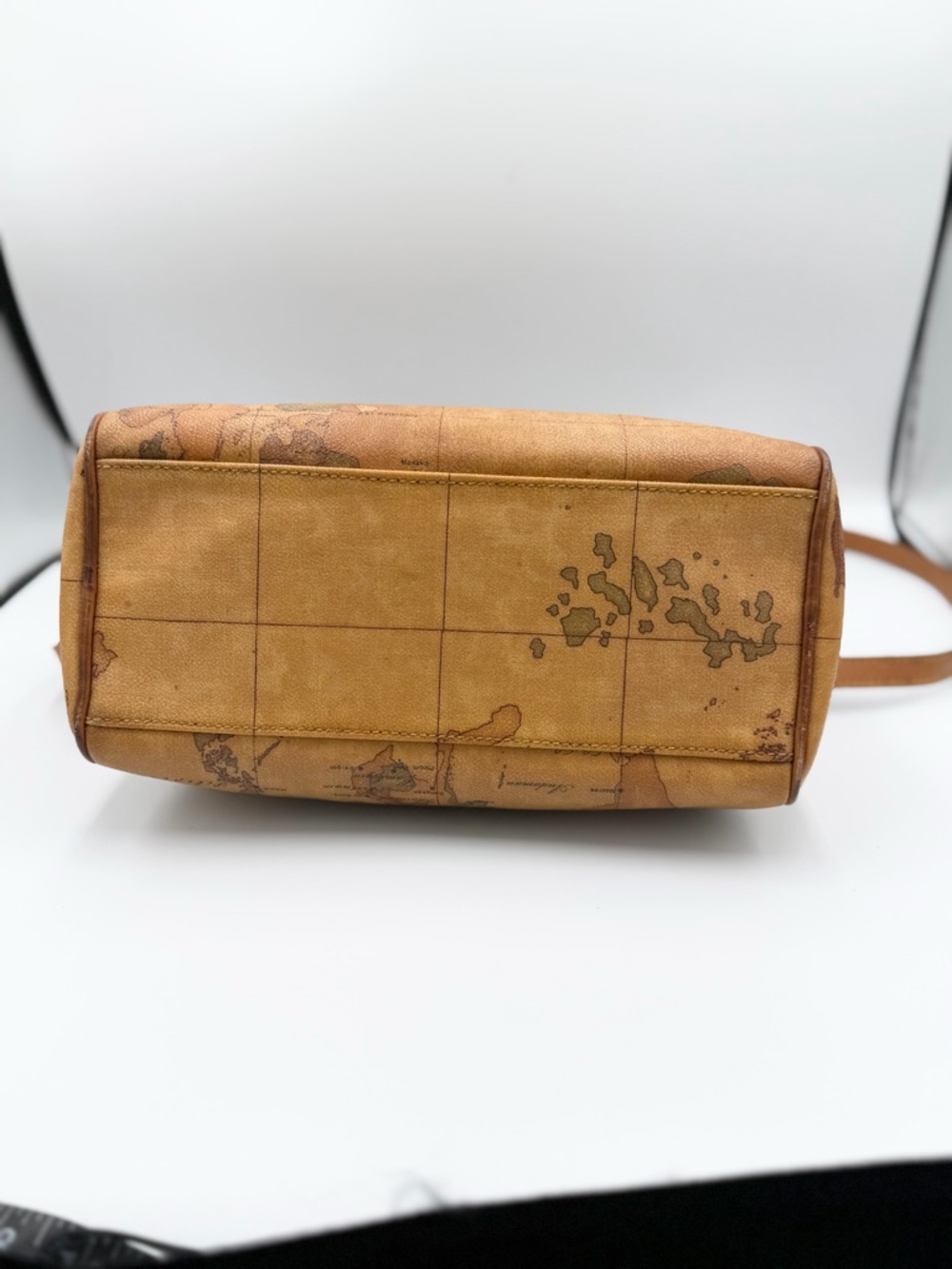 Alviero Martini Bundle Cognac Logo Barrel Crossbody with Brown Trim And Pouch - Picture 7 of 16